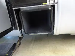 2021 LEISURE TRAVEL UNITY U24RL