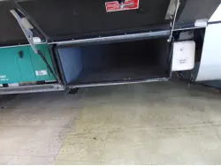 2021 LEISURE TRAVEL UNITY U24RL