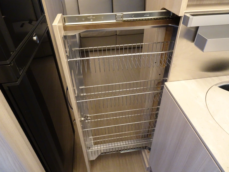 2021 LEISURE TRAVEL UNITY U24RL