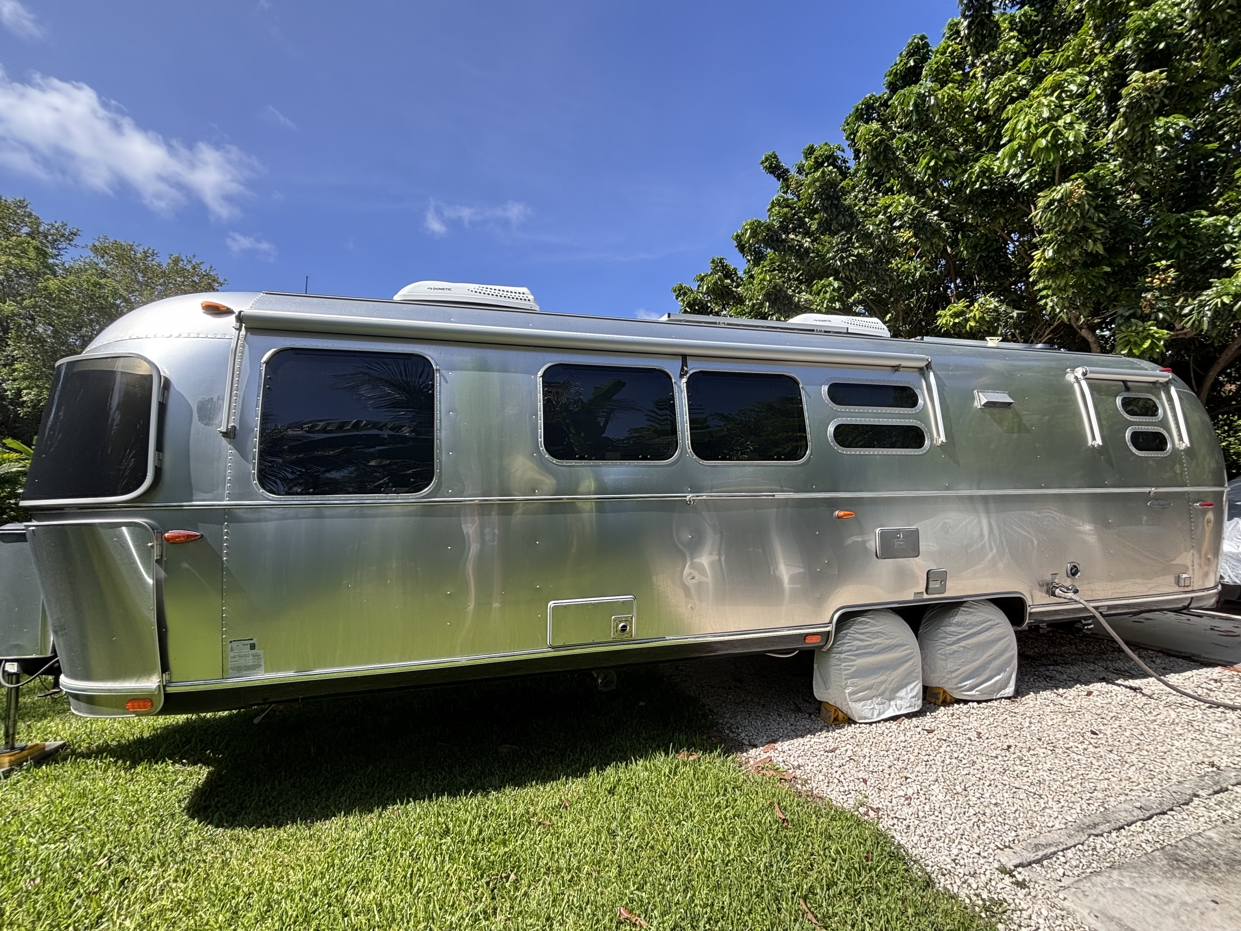 2018 Airstream FLYING CLOUD 30FBQ BUNK in palmetto bay FL