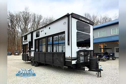 2026 Forest River Cherokee Timberwolf Black Label 27MDK Destination in rockville IN