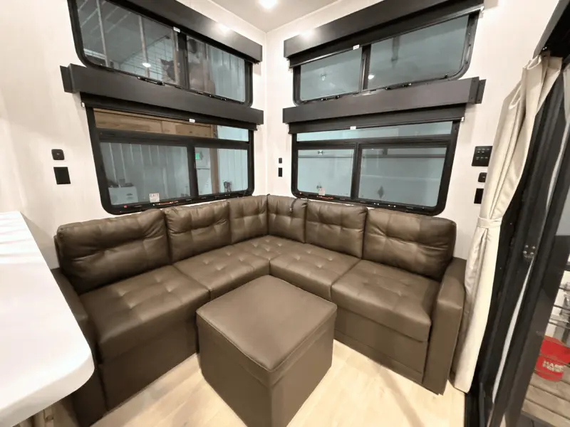2026 Forest River Cherokee Timberwolf Black Label 27MDK Destination