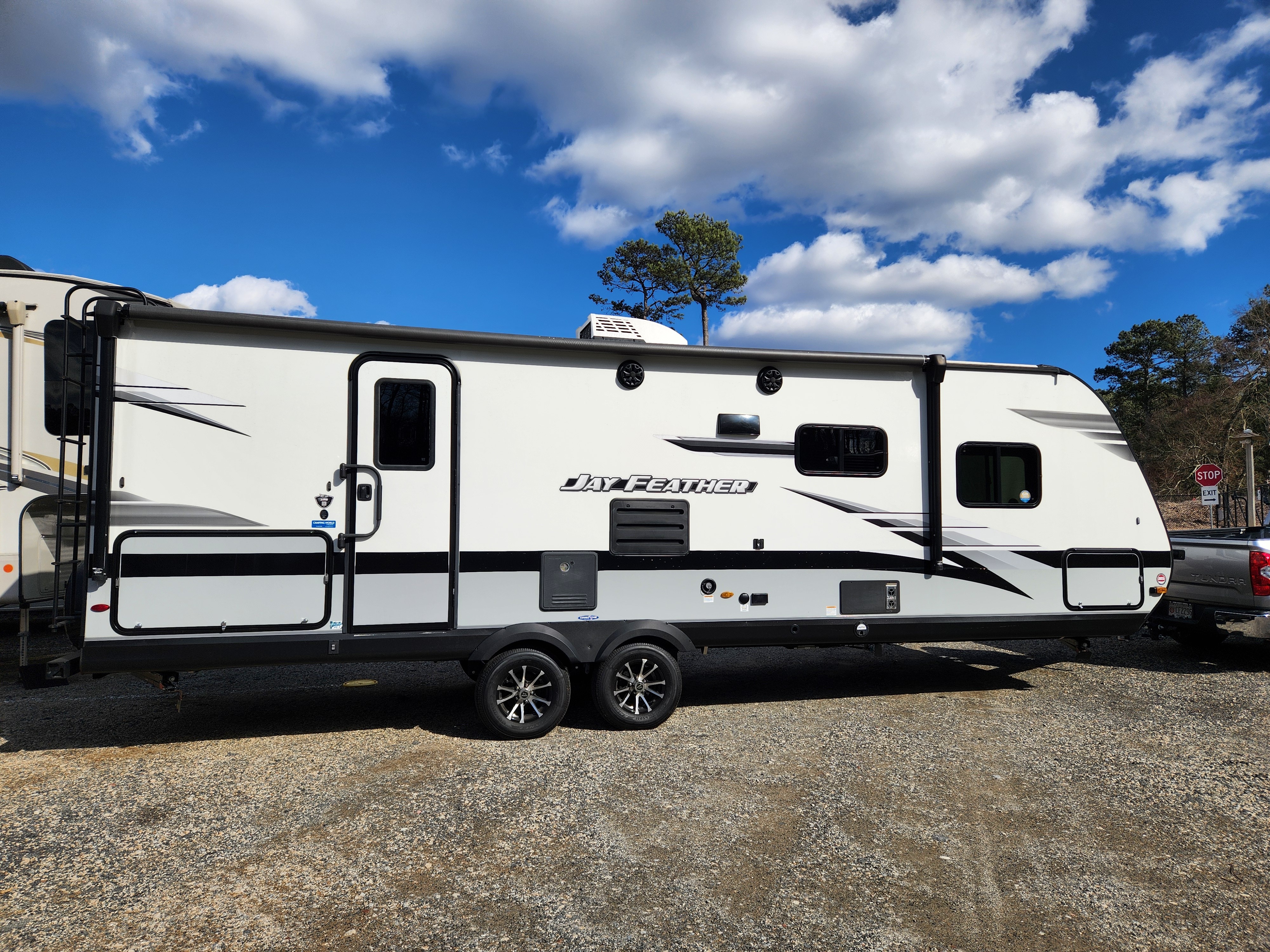 2023 Jayco JAY FEATHER 25RB RV