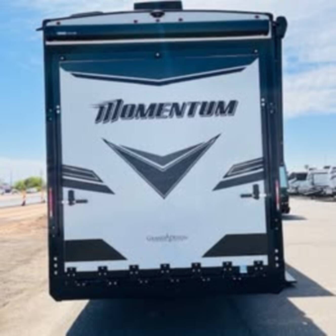A photo of this 2023 Grand Design MOMENTUM 320G