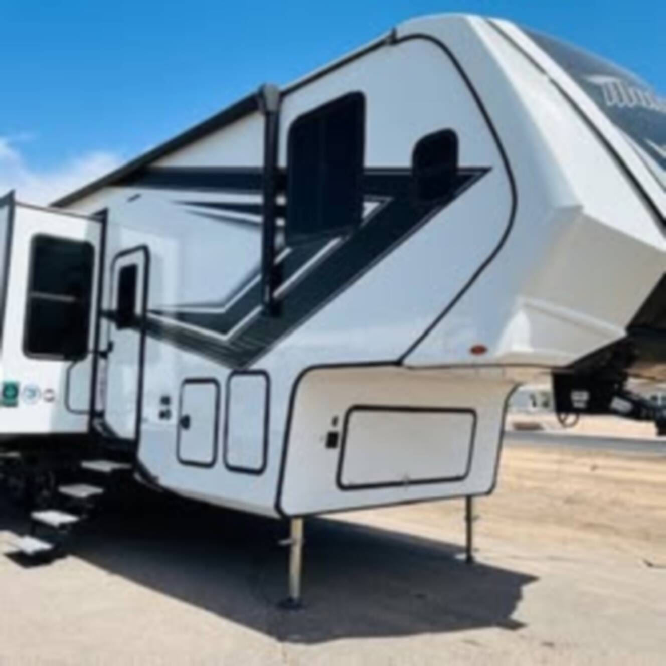 A photo of this 2023 Grand Design MOMENTUM 320G