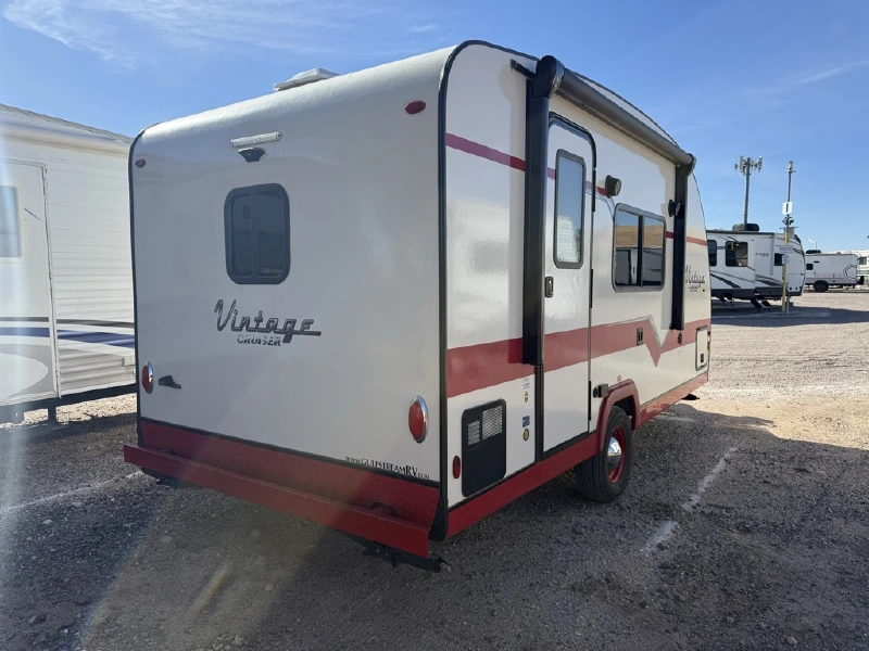 2021 GULF STREAM VINTAGE 17SCD