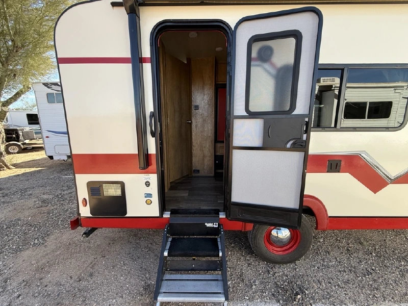 2021 GULF STREAM VINTAGE 17SCD