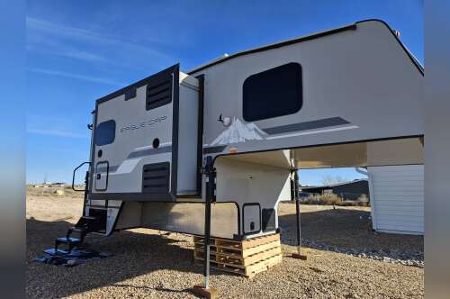 2020 Adventurer Manufacturing EAGLE CAP 1200 in rio rancho NM