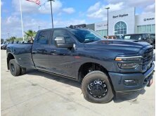 Pickup Trucks with the Largest Payload Capacity image