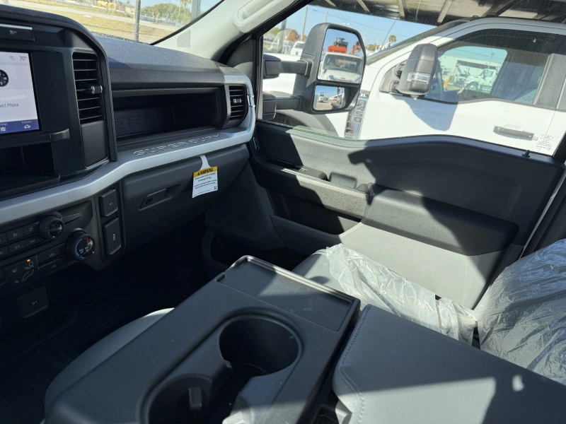 2023 FORD F350