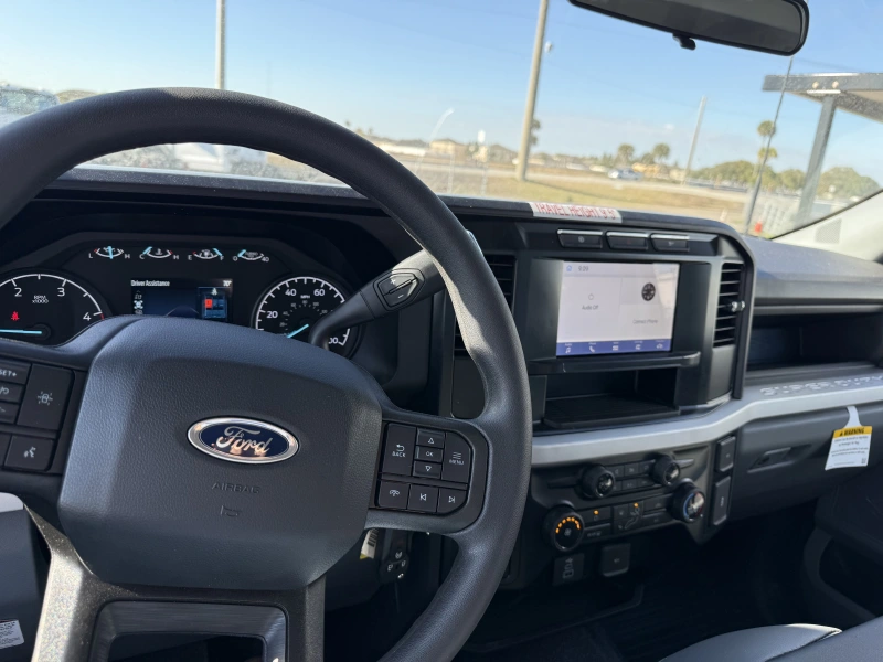 2023 FORD F350
