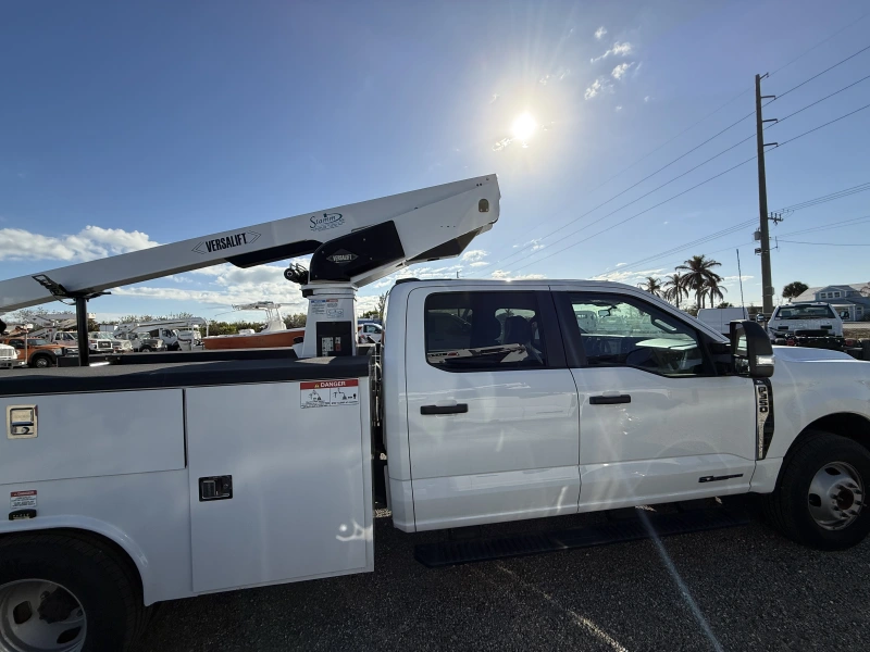 2023 FORD F350