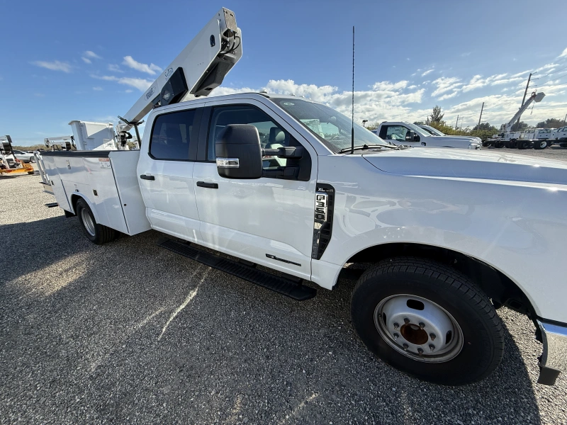 2023 FORD F350