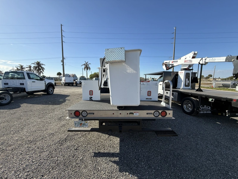 2023 FORD F350