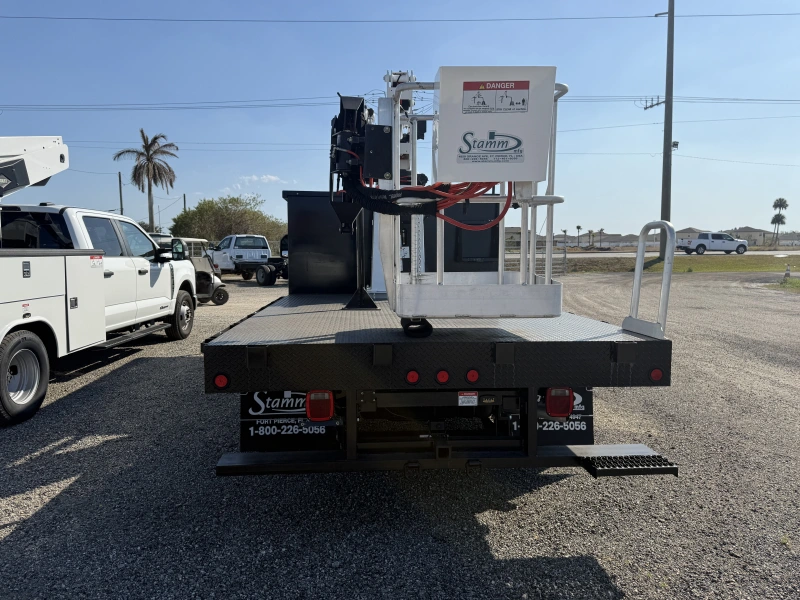 2023 FORD F450