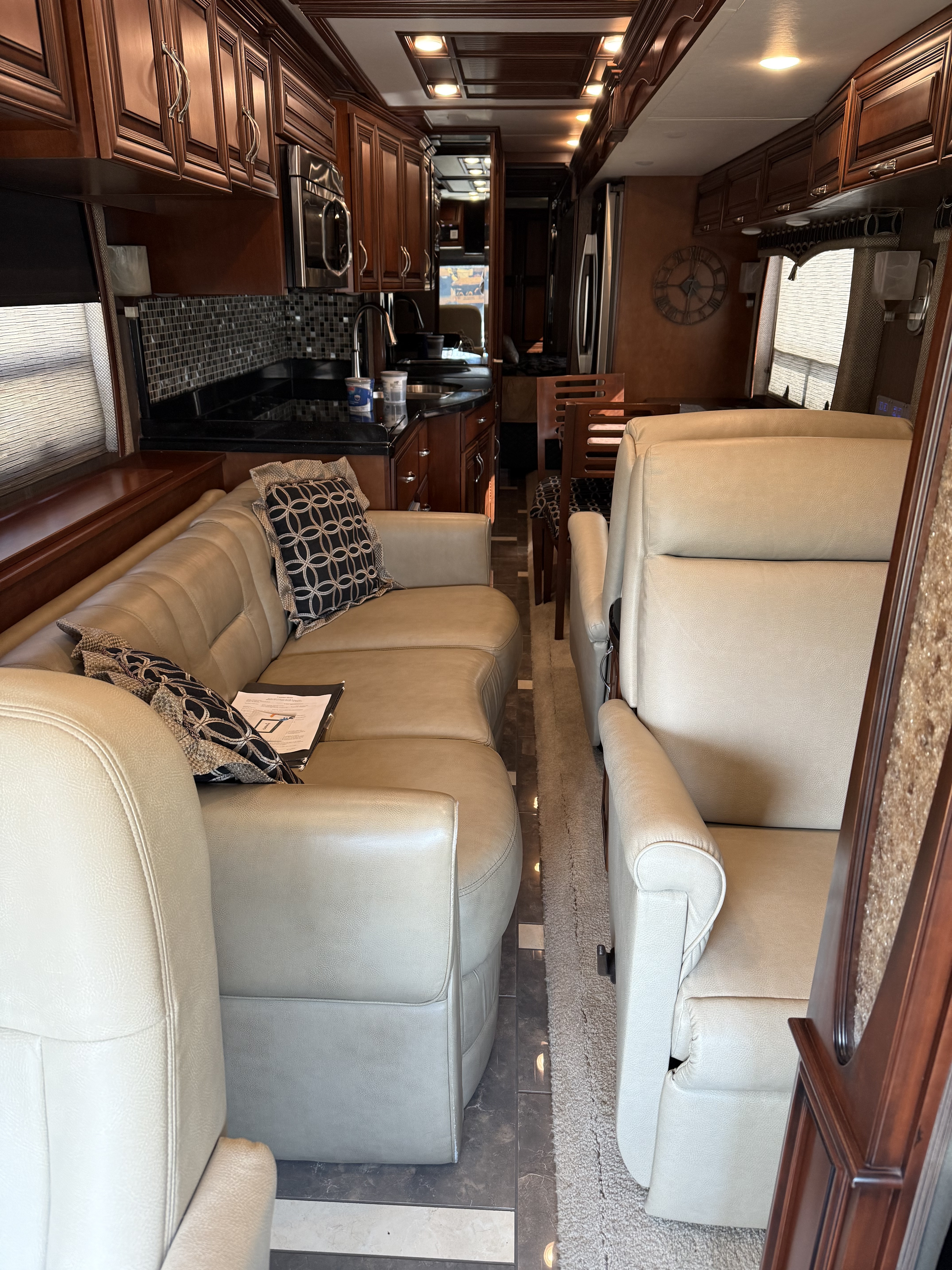 Used 2014 Newmar Mountain Aire 4369 in Yorktown, VA - 5038082170