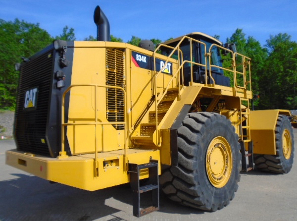 2014 CATERPILLAR 834K in San Diego, CA