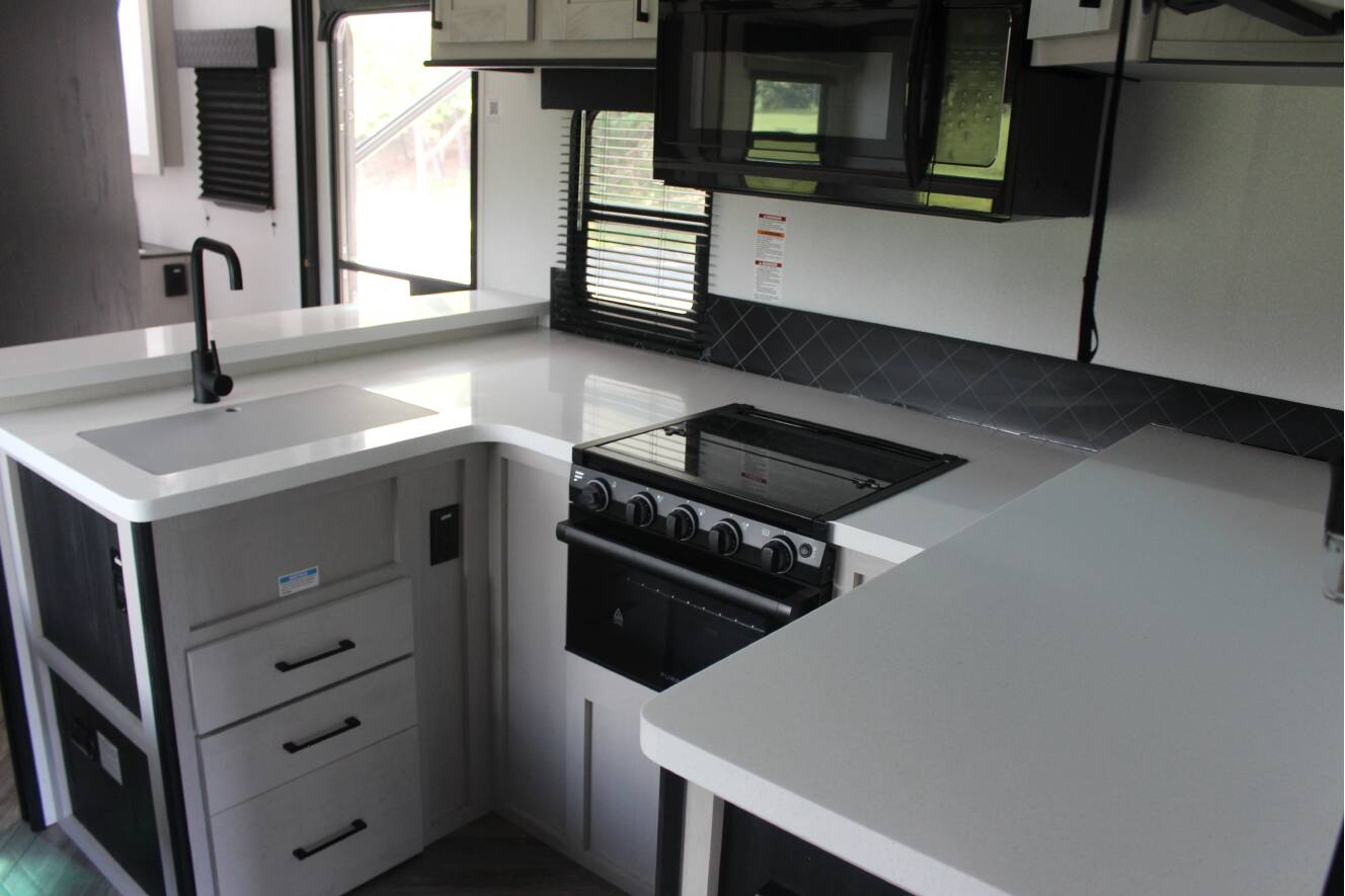 A photo of this 2021 Heartland TORQUE T331