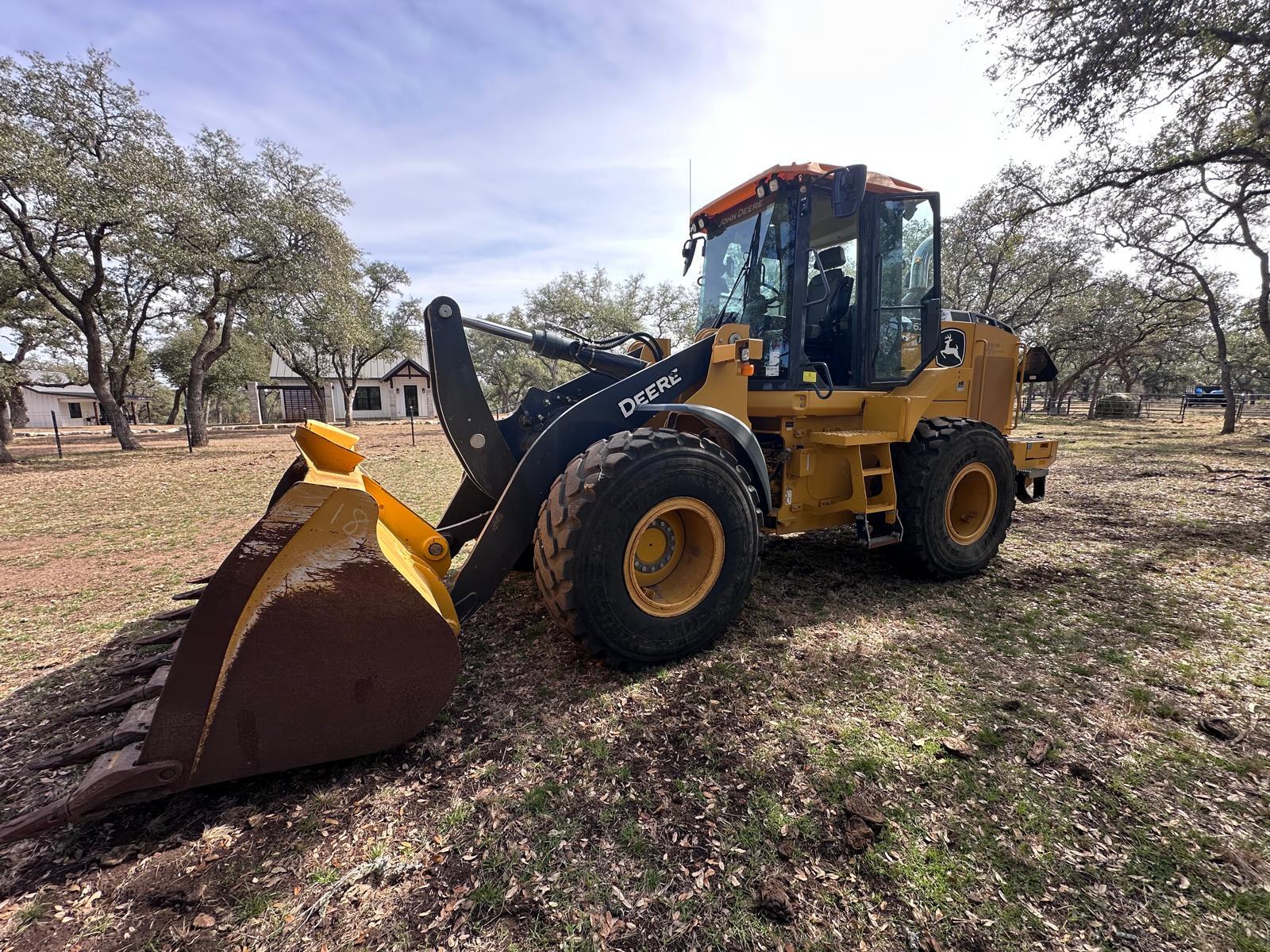 2022 JOHN DEERE 624P in San Antonio, TX