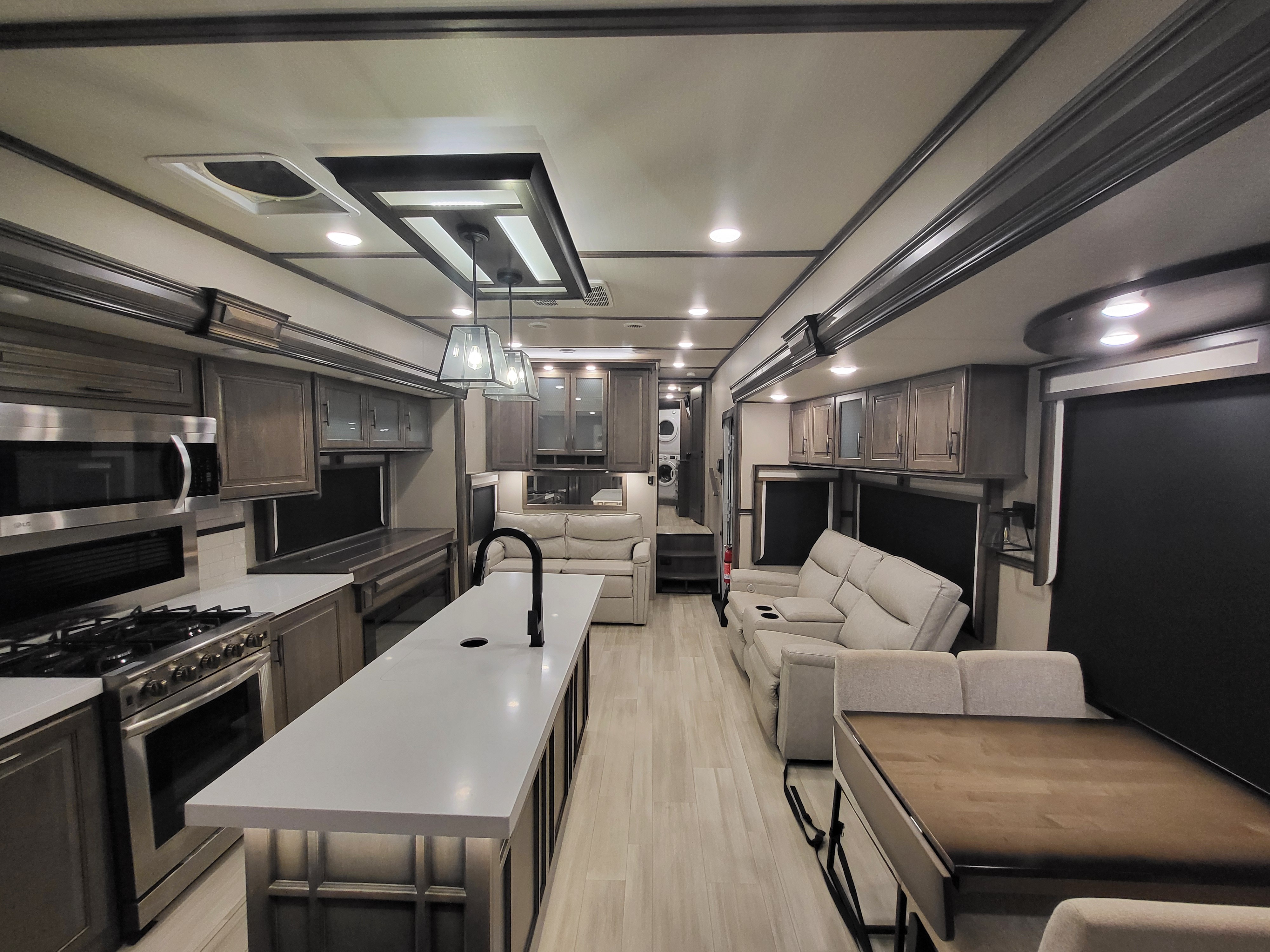 2021 Grand Design SOLITUDE 345GK RV