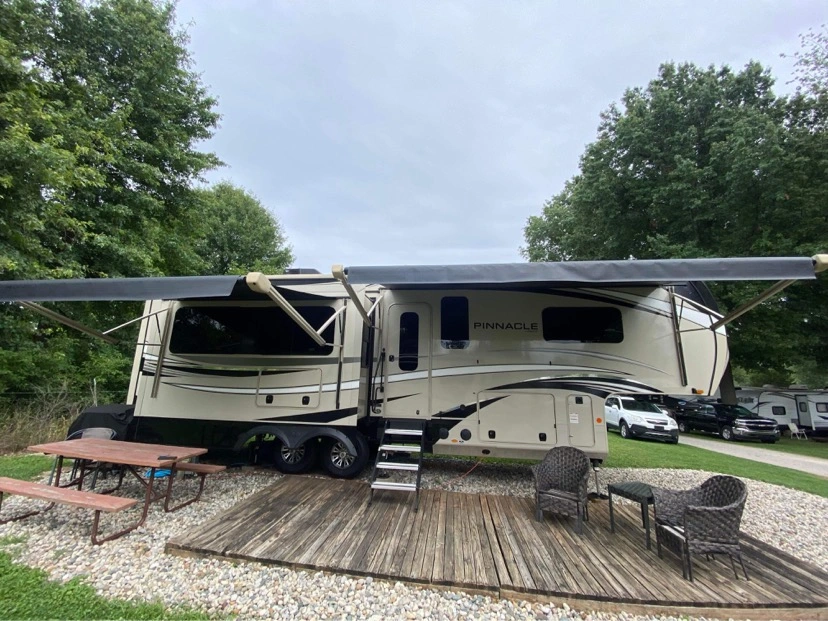 2021 Jayco PINNACLE 32RLTS RV