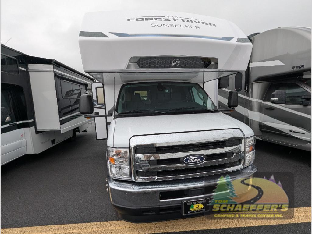 2026 Forest River Rv Sunseeker 2860DS in shoemakersville PA