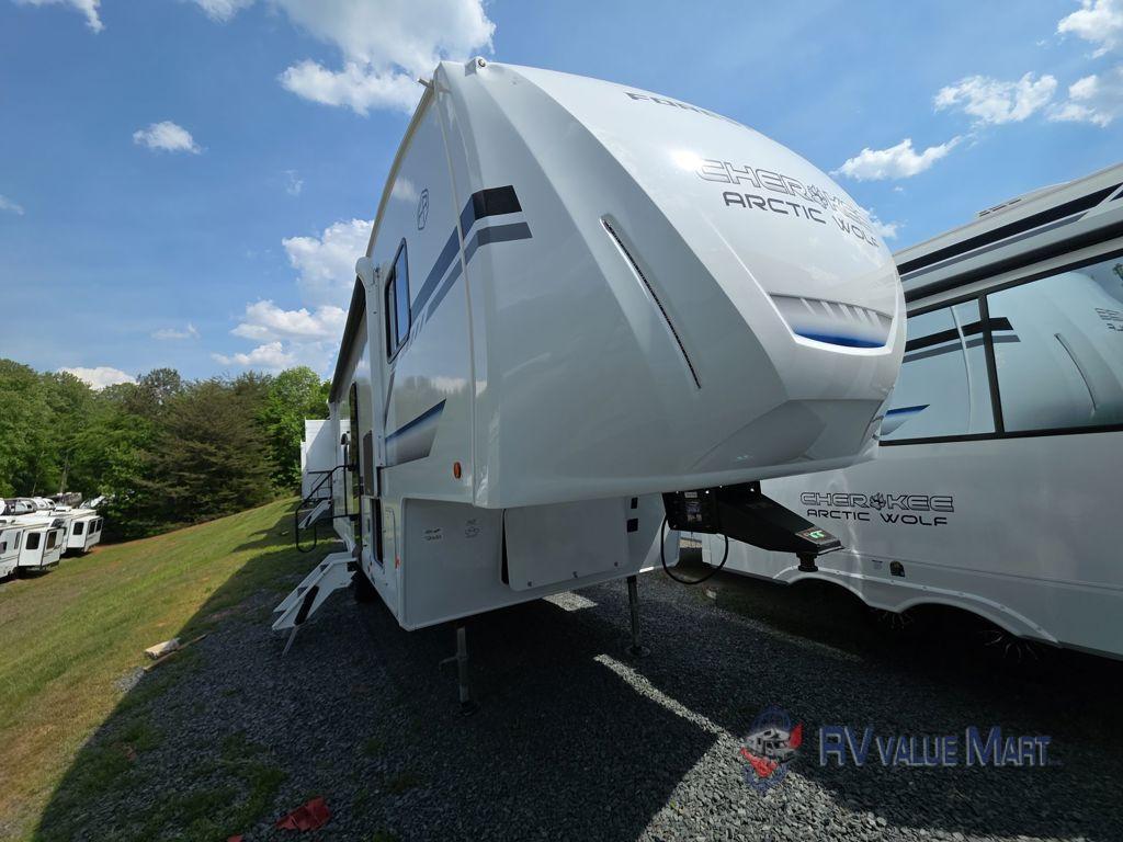 2026 Forest River Rv Cherokee Arctic Wolf 285OPT in franklinville NC