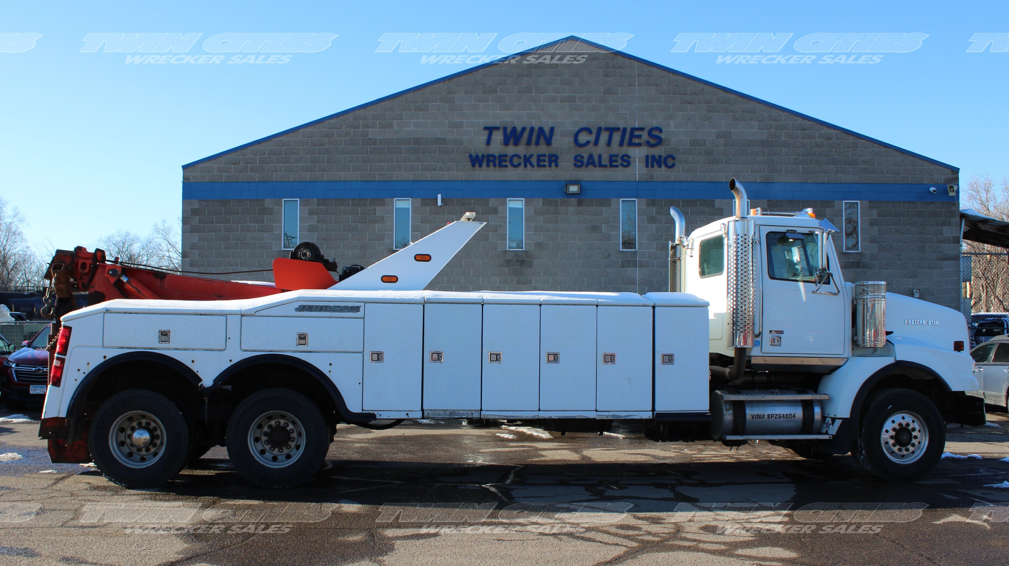2008 WESTERN STAR 4900 in Saint Paul, MN