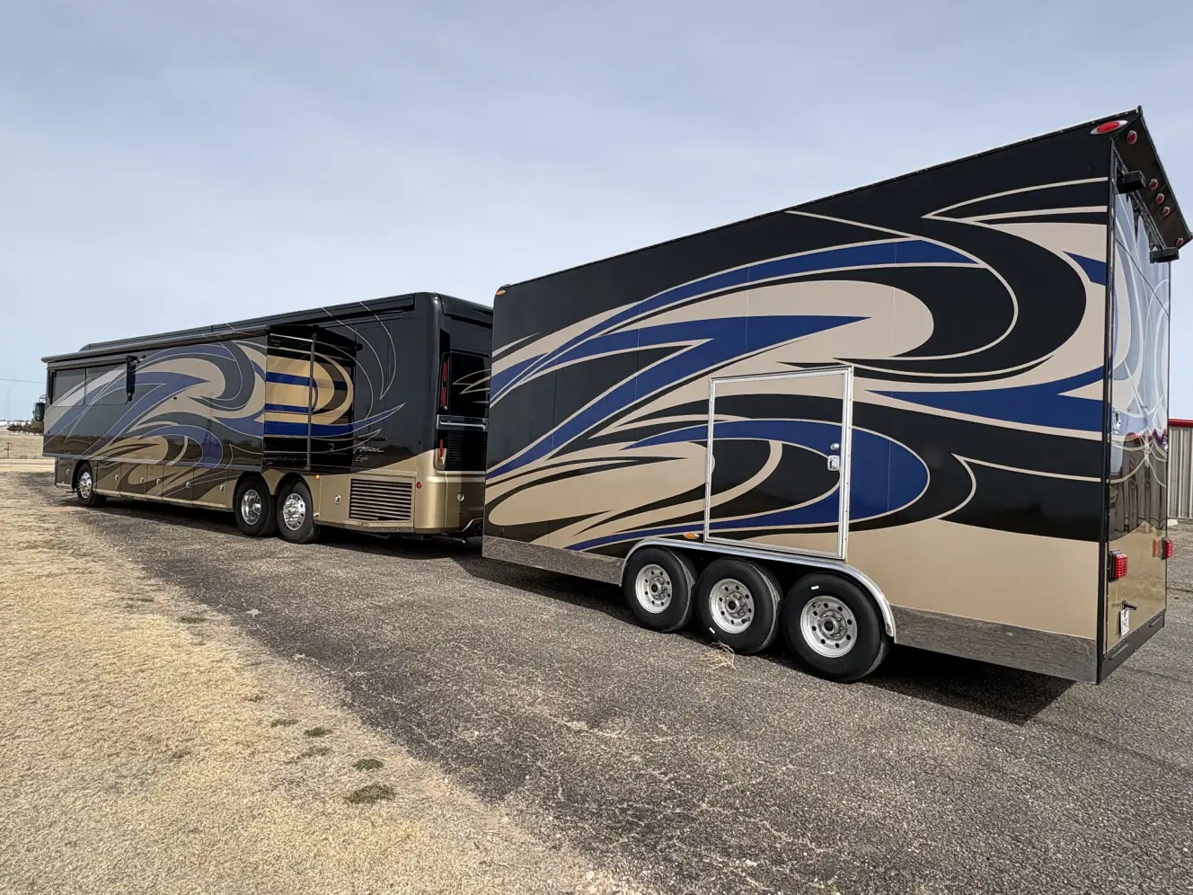 A photo of this 2019 American Coach 45A