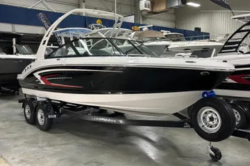 2026 Chaparral 21 SSI OB in saint joseph MI
