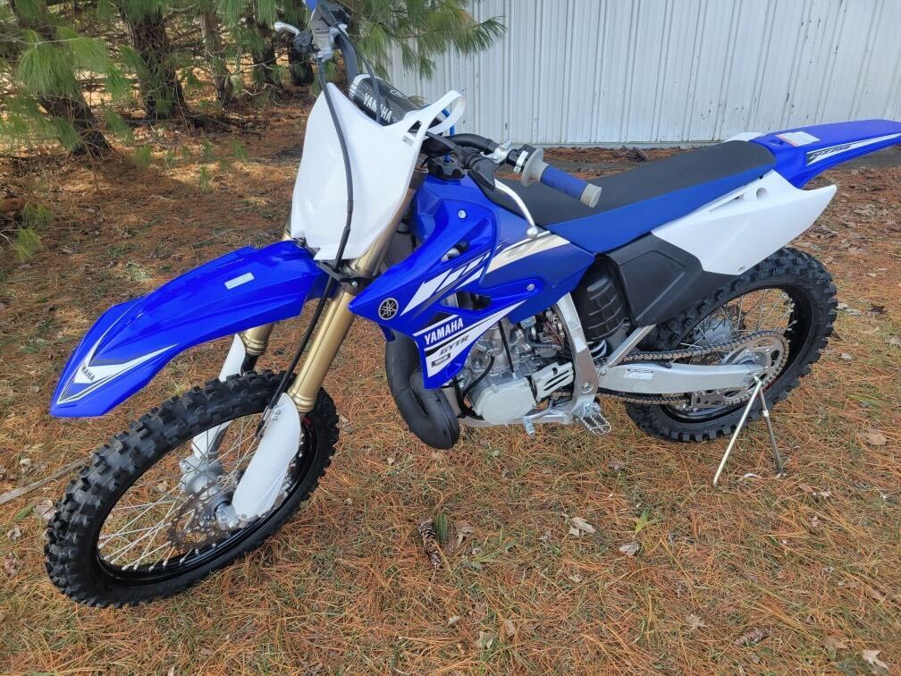 ヤマハYZ 250 2015 Yamaha YZ250 - Dirt Bike Test