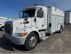 2013 PETERBILT 337