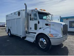 2013 PETERBILT 337