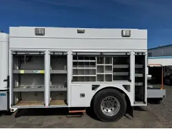 2013 PETERBILT 337