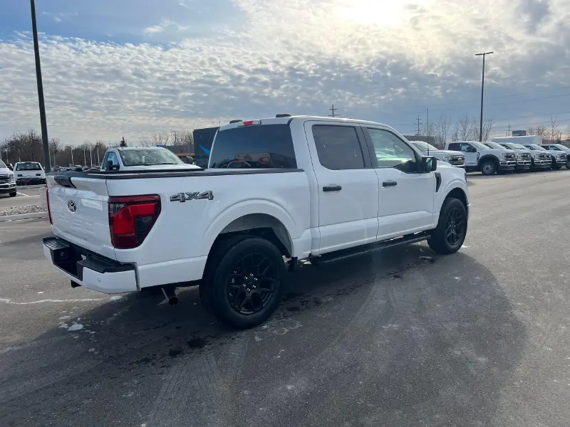 2025 FORD F150