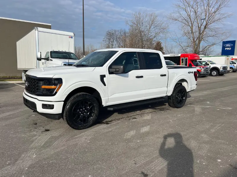 2025 FORD F150