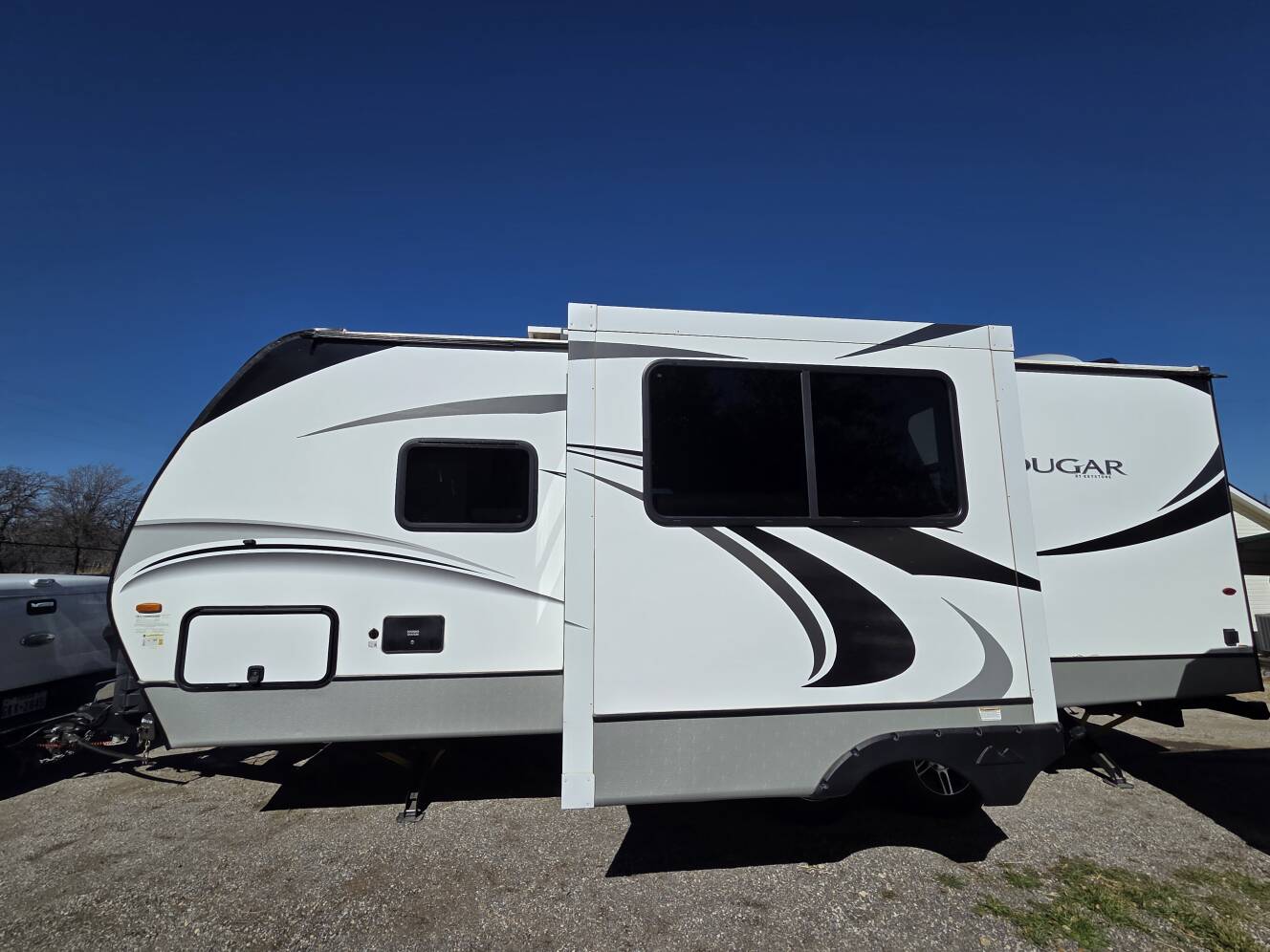A photo of this 2022 Keystone COUGAR HALF-TON 22RBS