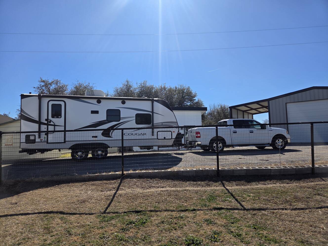 A photo of this 2022 Keystone COUGAR HALF-TON 22RBS