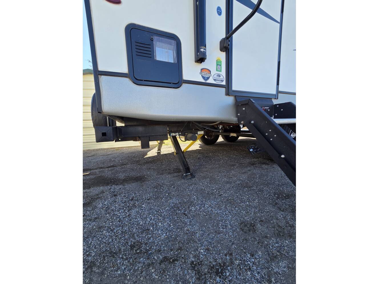 A photo of this 2022 Keystone COUGAR HALF-TON 22RBS