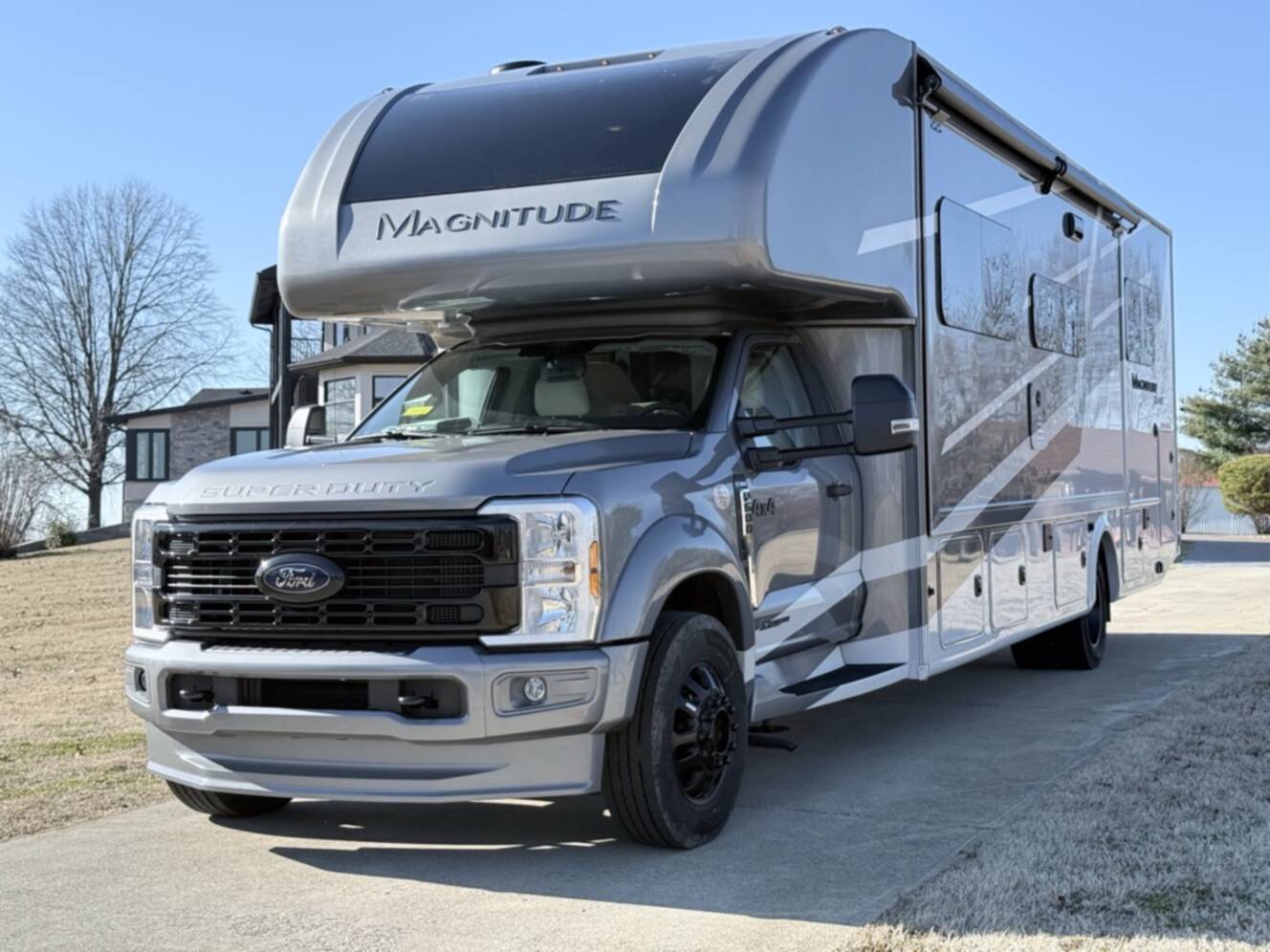 A photo of this 2026 Thor Motor Coach MAGNITUDE GRAND L35