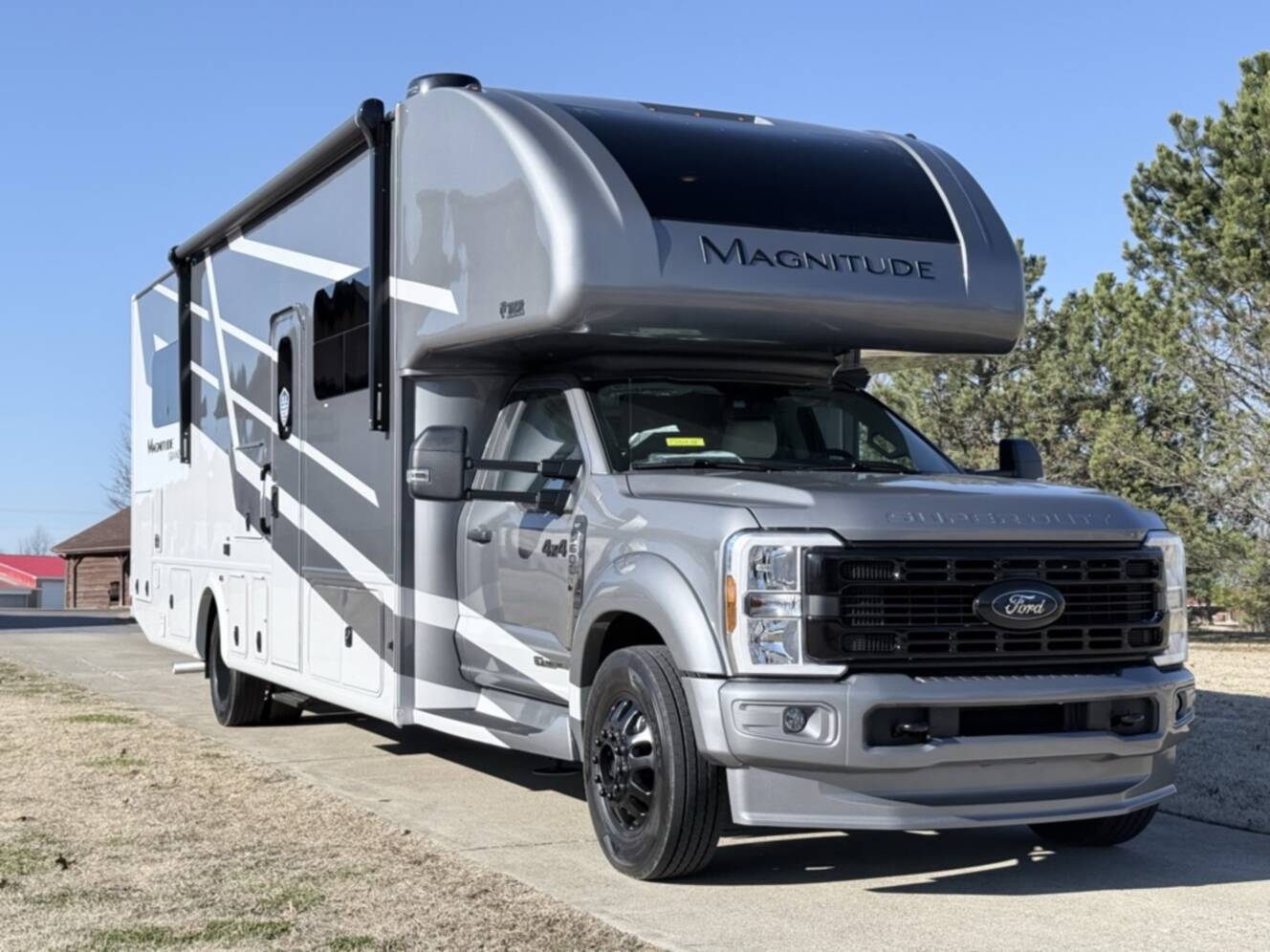 A photo of this 2026 Thor Motor Coach MAGNITUDE GRAND L35