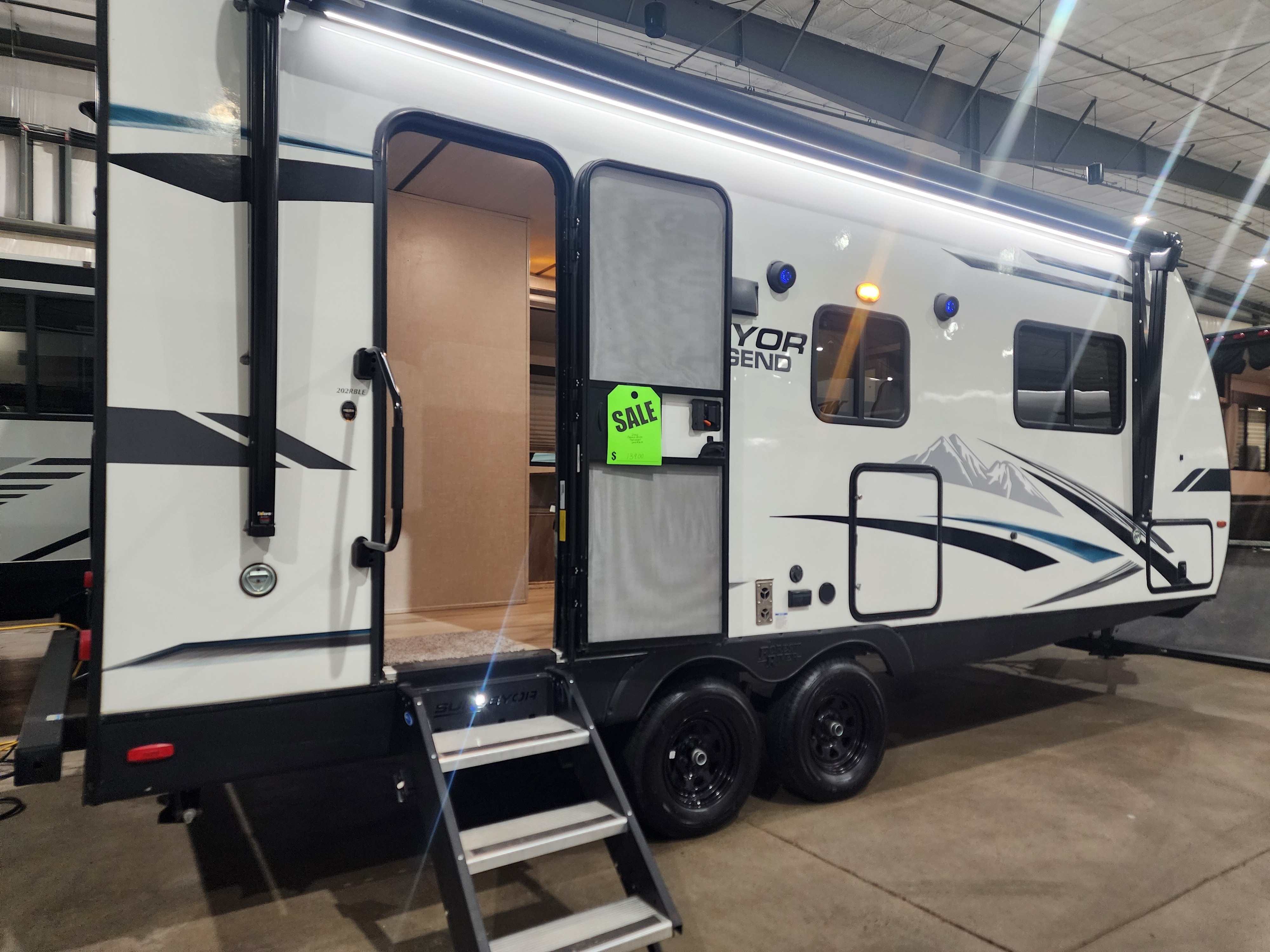 2022 Forest River SURVEYOR LEGEND 202RBLE in elkhart IN