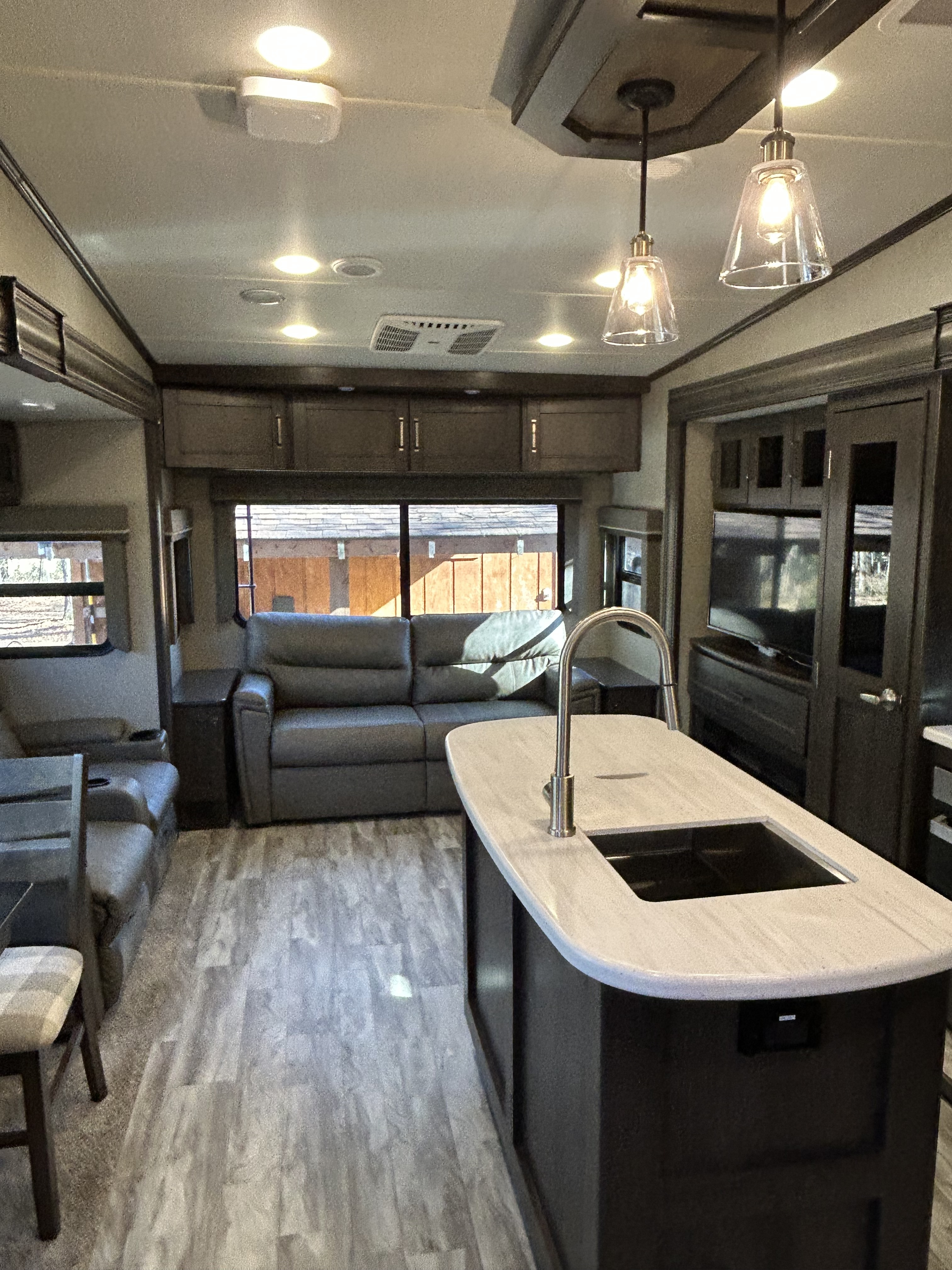 2021 Grand Design REFLECTION 303RLS RV