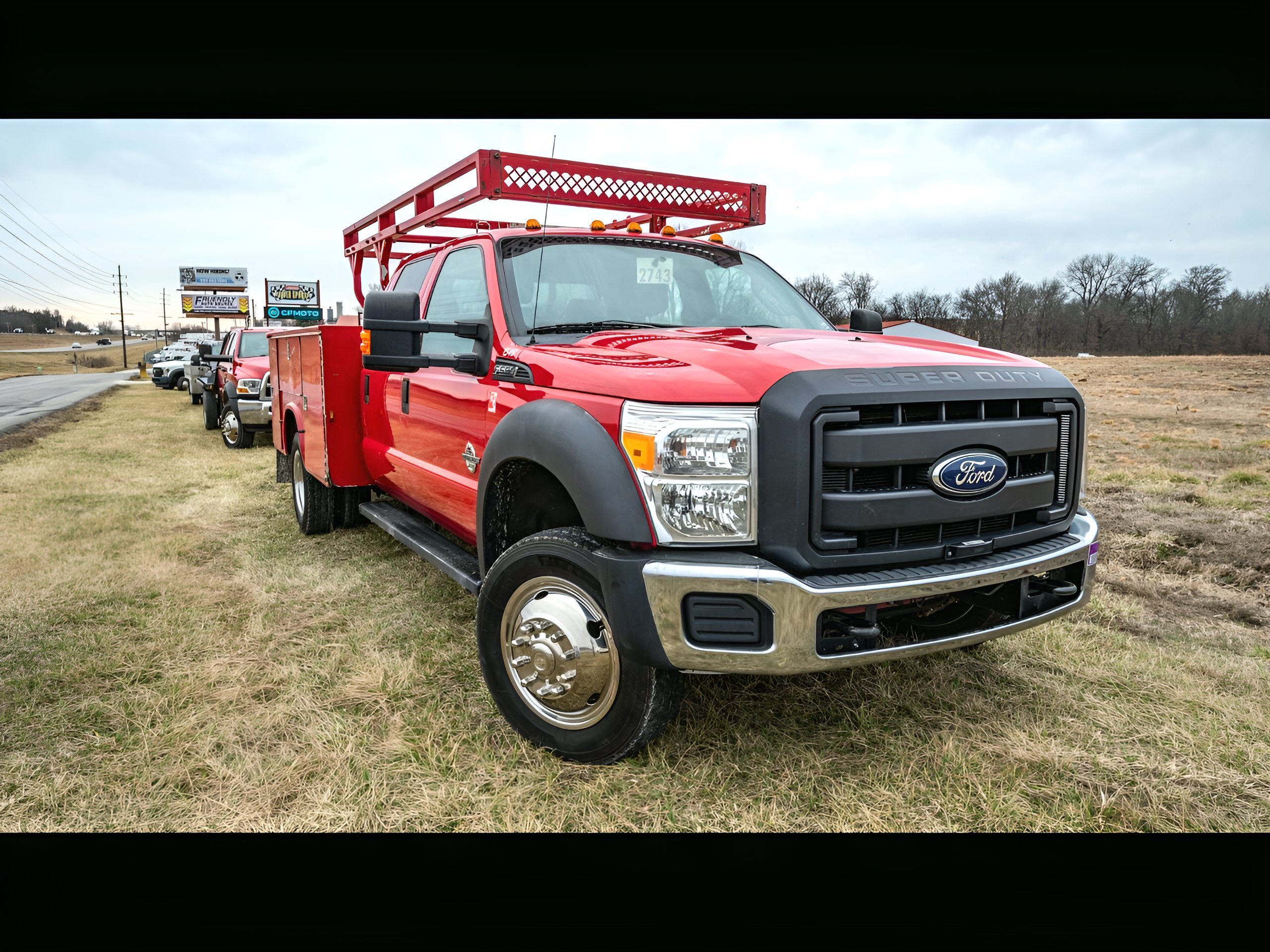 2015 FORD F550 in Moscow Mills, MO