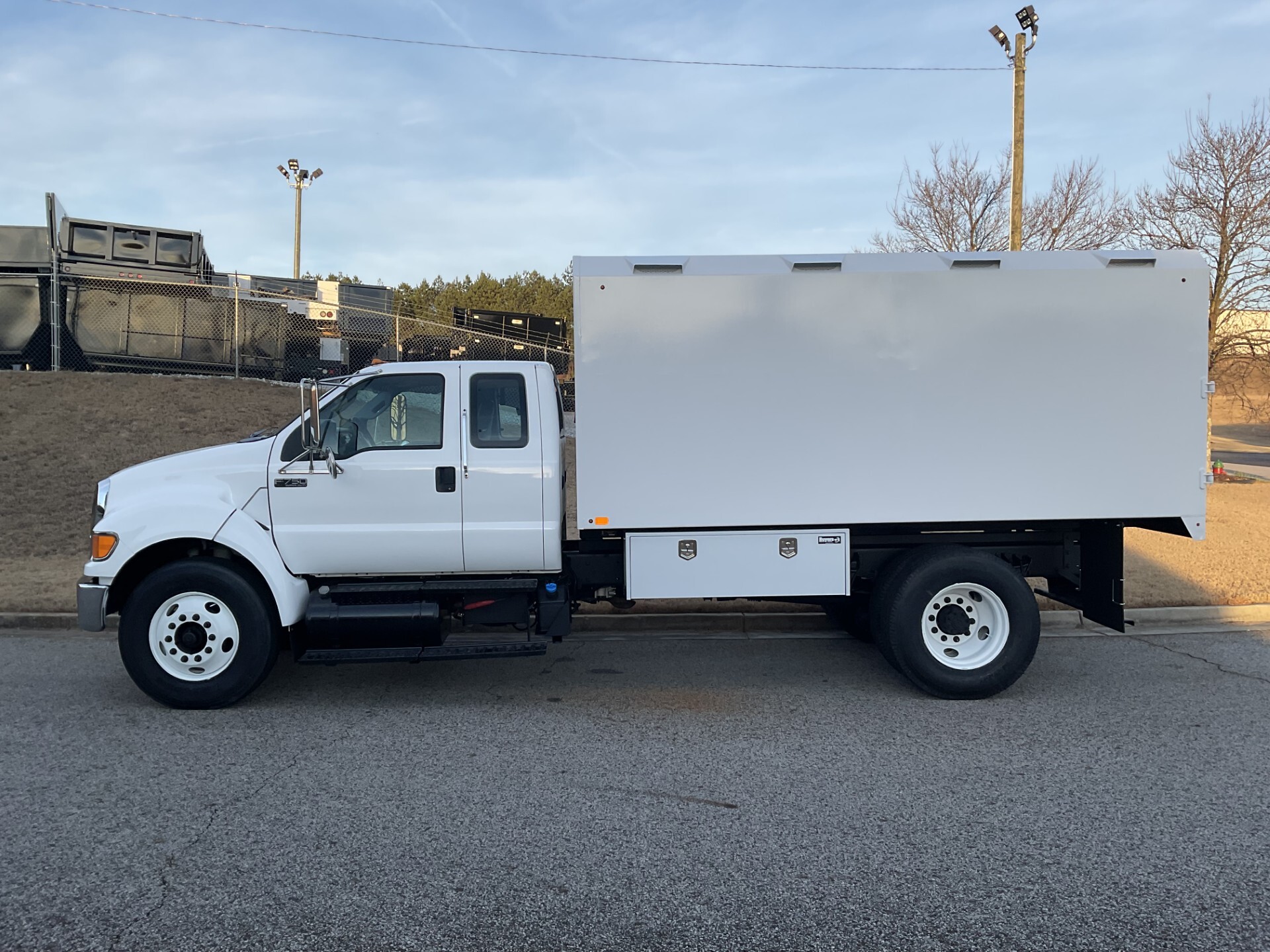 2012 FORD F750 in Winder, GA