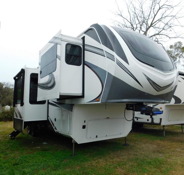 2021 Grand Design Solitude ST346FLS in hudson FL