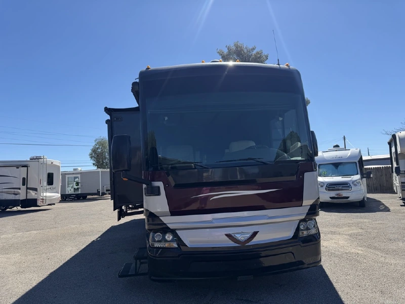 2017 FLEETWOOD PACE ARROW LXE 38F