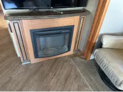 2017 FLEETWOOD PACE ARROW LXE 38F
