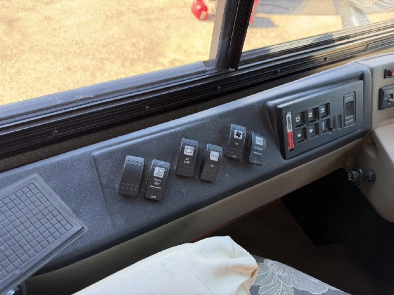 2017 FLEETWOOD PACE ARROW LXE 38F