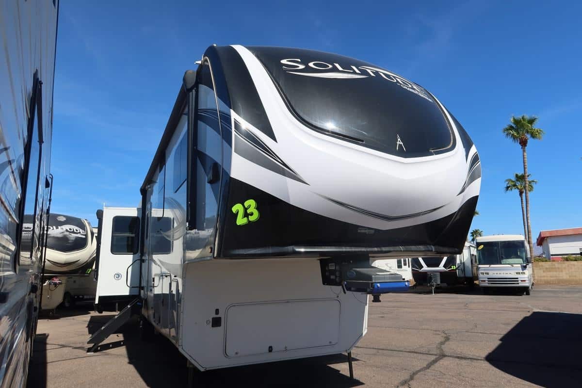 2023 Grand Design SOLITUDE 378MBS in apache junction AZ